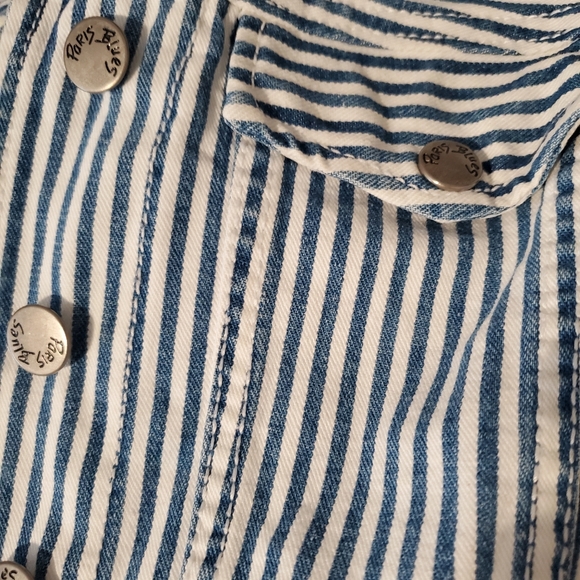 Vest - Picture 14 of 14